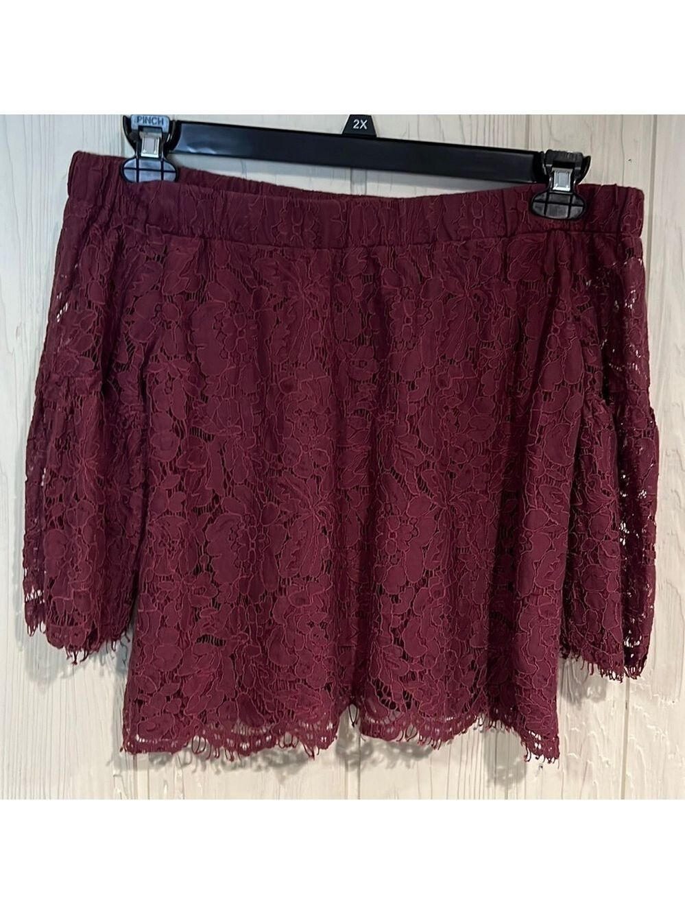 Finn Grace Off Shoulder Lace Crop Top Size XS